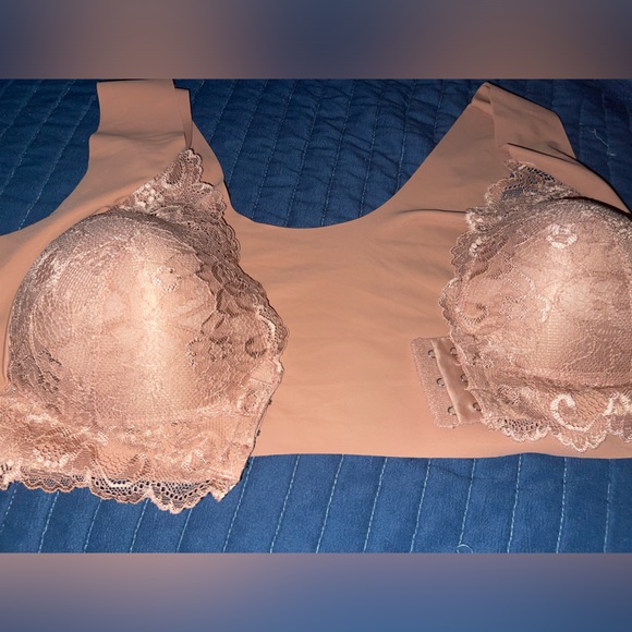 Front hook bra - Picture 2 of 4